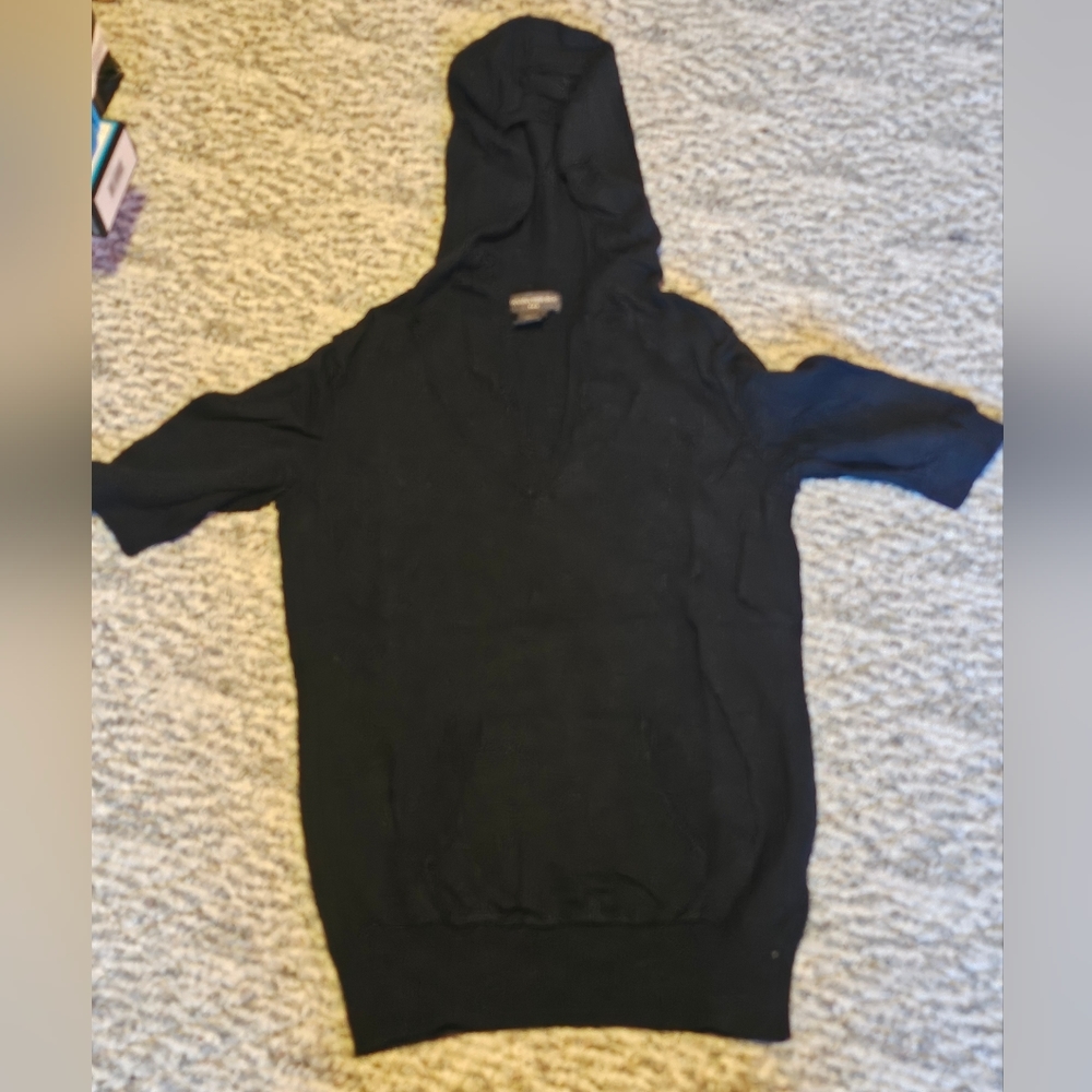 Banana Republic short sleeve hooded sweater